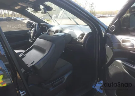 2015 Jeep Grand Cherokee Laredo z USA, uszkodzony, nr VIN 1C4RJFAG9FC237130